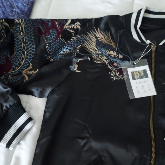 NWT Koisea satin bomber jacket, unisex size M (oversized for women) - Picture 8 of 12